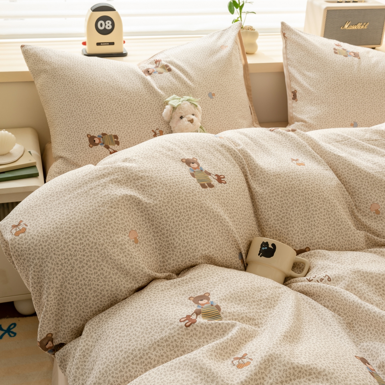 91家纺网 家纺一手货源 找家纺 雯雨家纺 2026春夏新款A类全棉有氧双层纱印花简约款四件套 朱迪熊-米