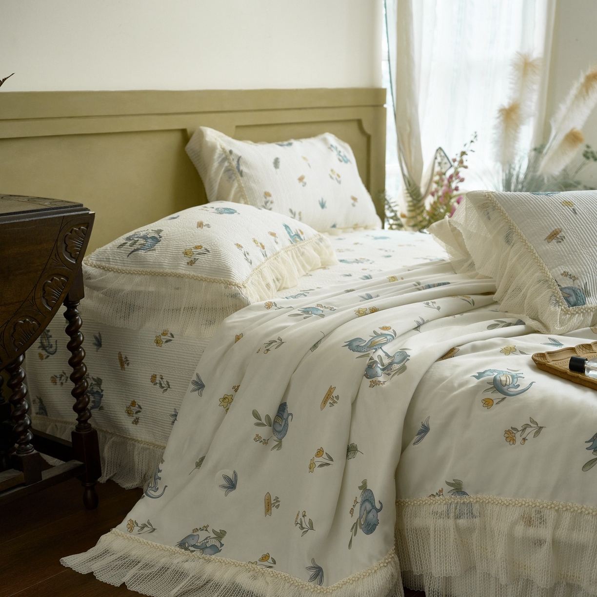 91家纺网 家纺一手货源 找家纺 源舜家纺 2026新款莱赛尔天丝床盖三件套夏被四件套 羽弦