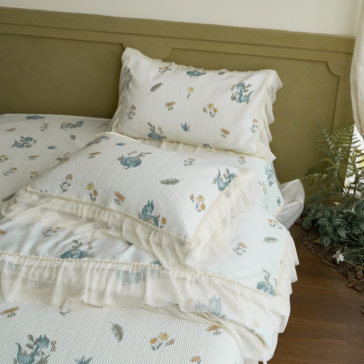 91家纺网 家纺一手货源 找家纺 源舜家纺 2026新款莱赛尔天丝床盖三件套夏被四件套 羽弦