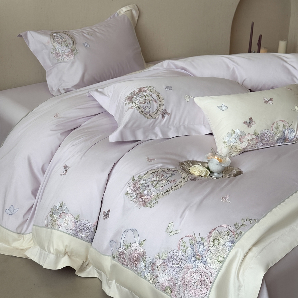 91家纺网 家纺一手货源 找家纺 MIU缪家居 2026新款亲肤舒适100支全棉四件套-爱丽丝梦境（基础控价431，券后控价388） 爱丽丝梦境-梦境紫