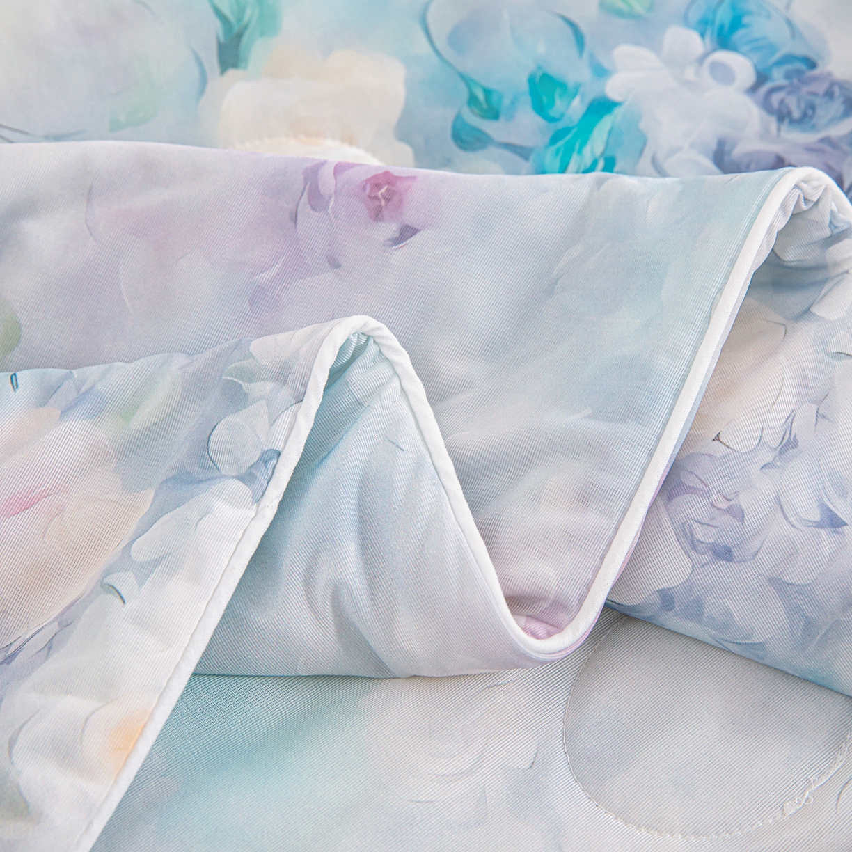 91家纺网 家纺一手货源 找家纺 （总）芭芭棉家纺 2026新款凉感蚕丝夏被被子被芯