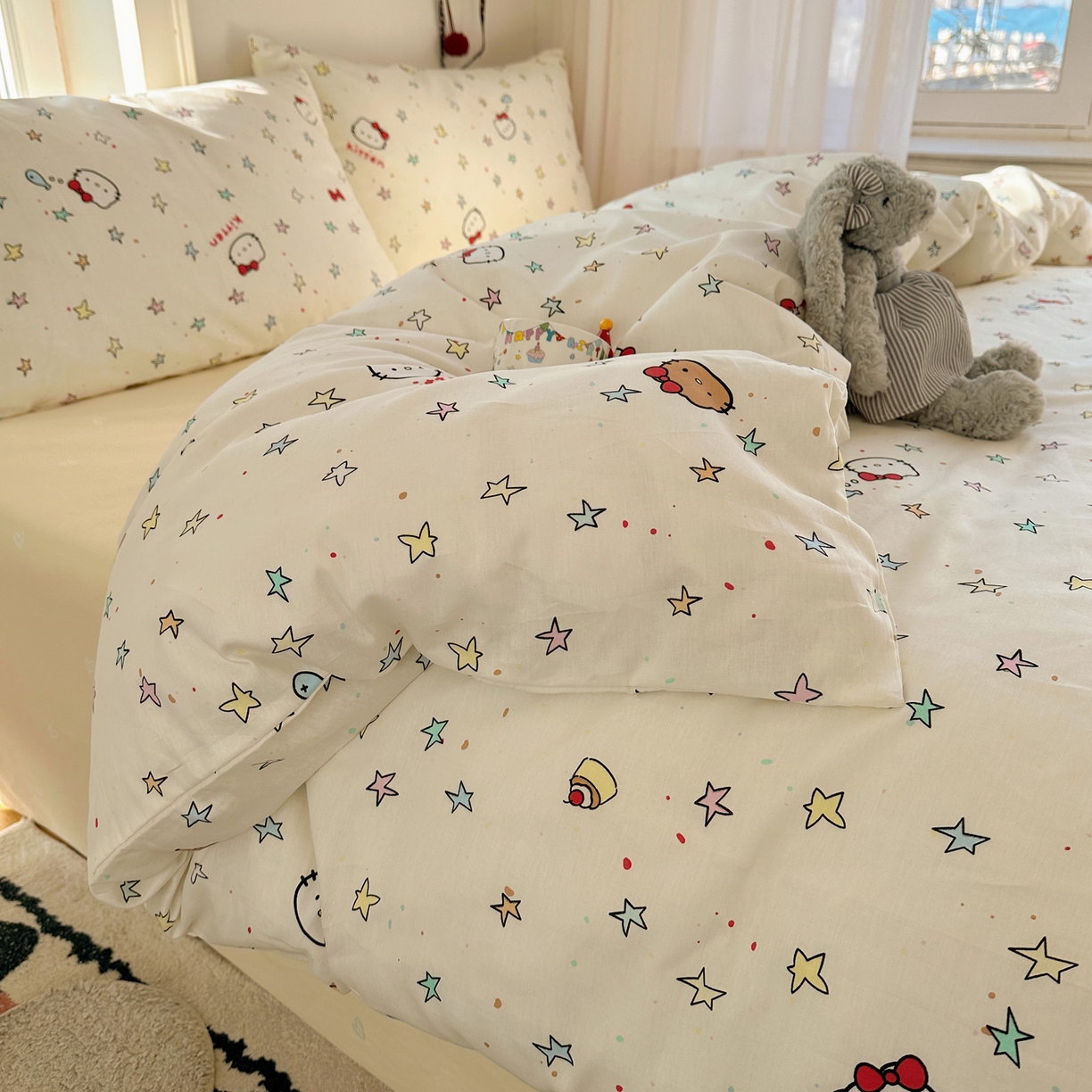 91家纺网 家纺一手货源 找家纺 瑞莱 2026新款ing小清新费尔岛全棉四件套 星星凯蒂猫