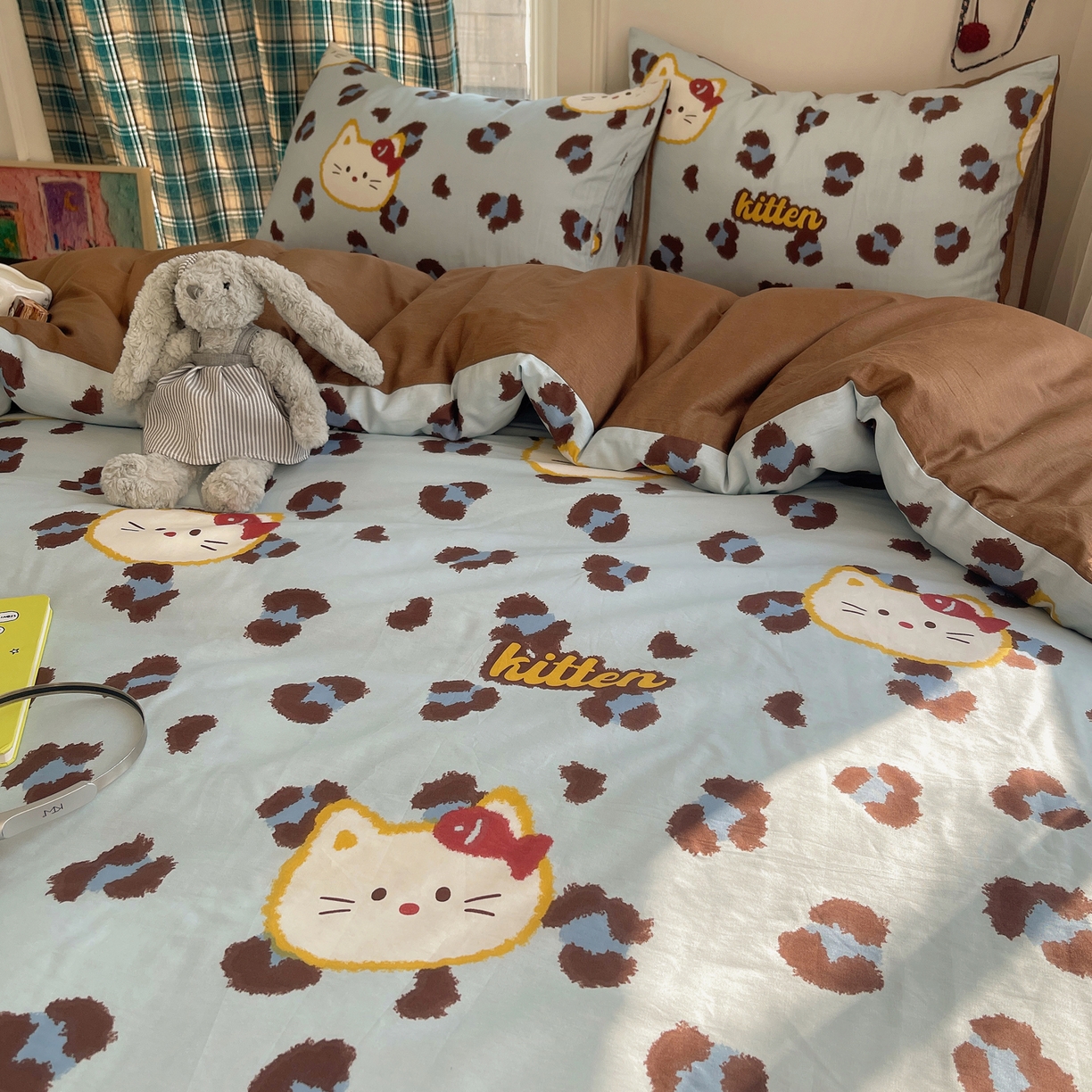 91家纺网 家纺一手货源 找家纺 瑞莱 2026新款ing小清新费尔岛全棉四件套 猫吃鱼（蓝）