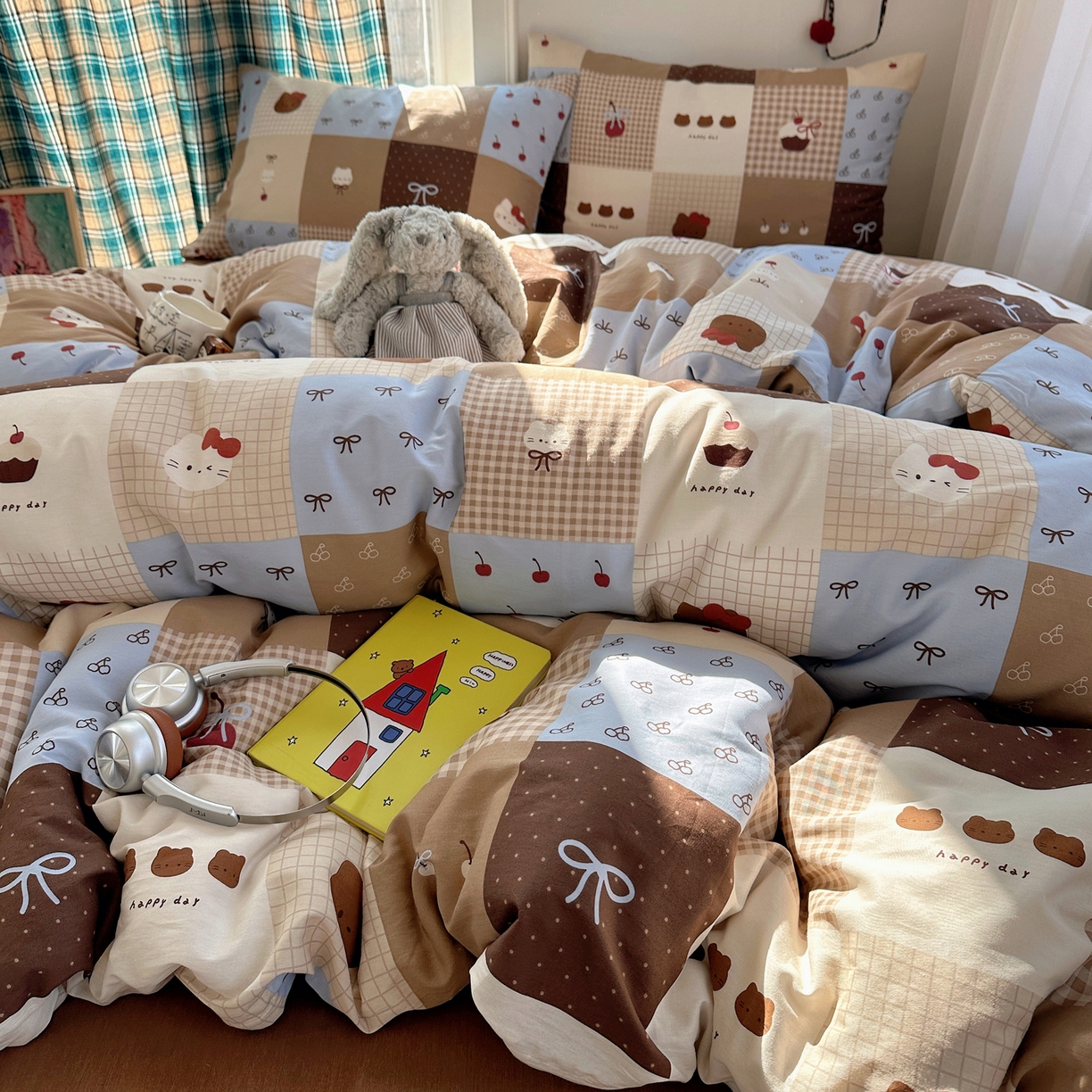 91家纺网 家纺一手货源 找家纺 瑞莱 2026新款ing小清新费尔岛全棉四件套 巧克力猫咪