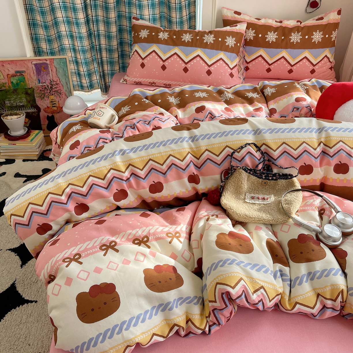 91家纺网 家纺一手货源 找家纺 瑞莱 2026新款ing小清新费尔岛全棉四件套 甜美喵喵