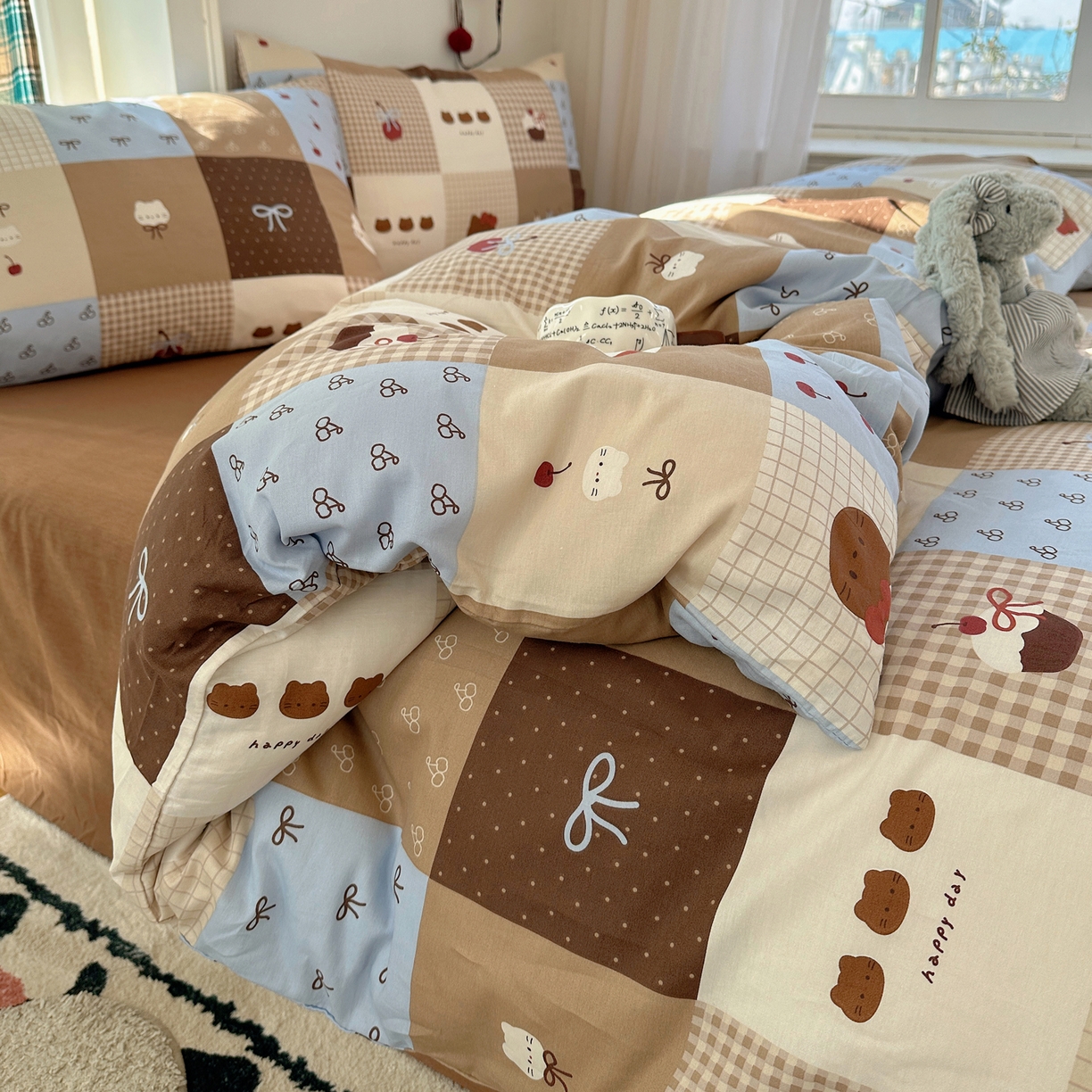 91家纺网 家纺一手货源 找家纺 瑞莱 2026新款ing小清新费尔岛全棉四件套 巧克力猫咪