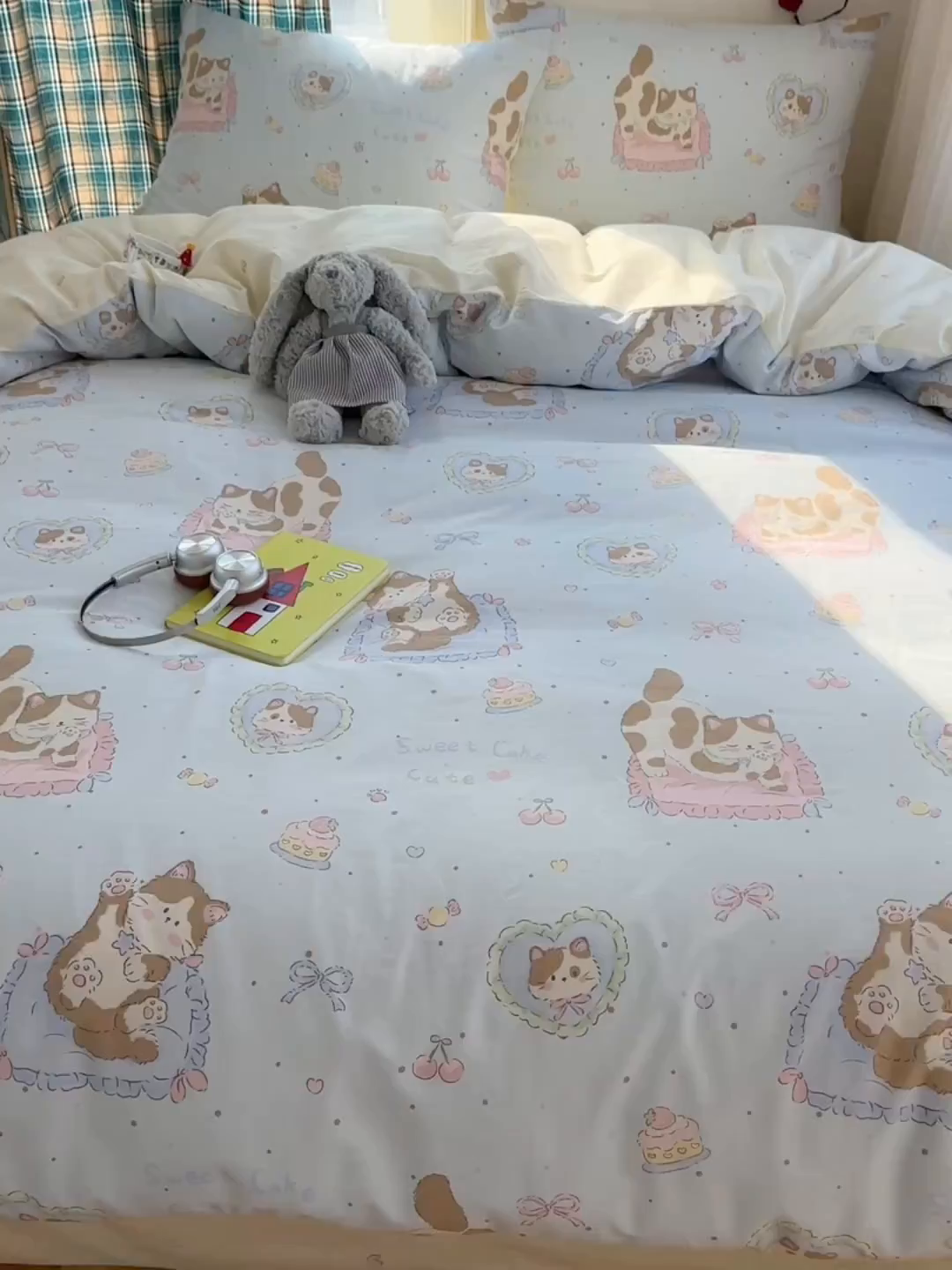 91家纺网 家纺一手货源 找家纺 瑞莱 2026新款ing小清新费尔岛全棉四件套 狸花小姐