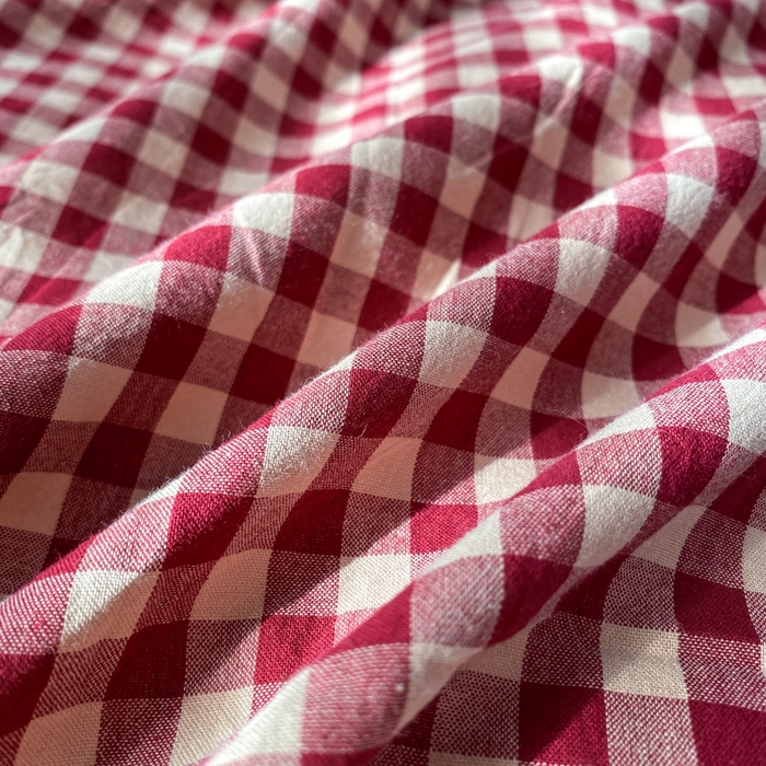 91家纺网 家纺一手货源 找家纺 对白 2026新款ins风全棉色织水洗棉纯棉简约极简格子系列四件套-草莓奶昔【提供买家秀】 草莓奶昔（枕套格子）