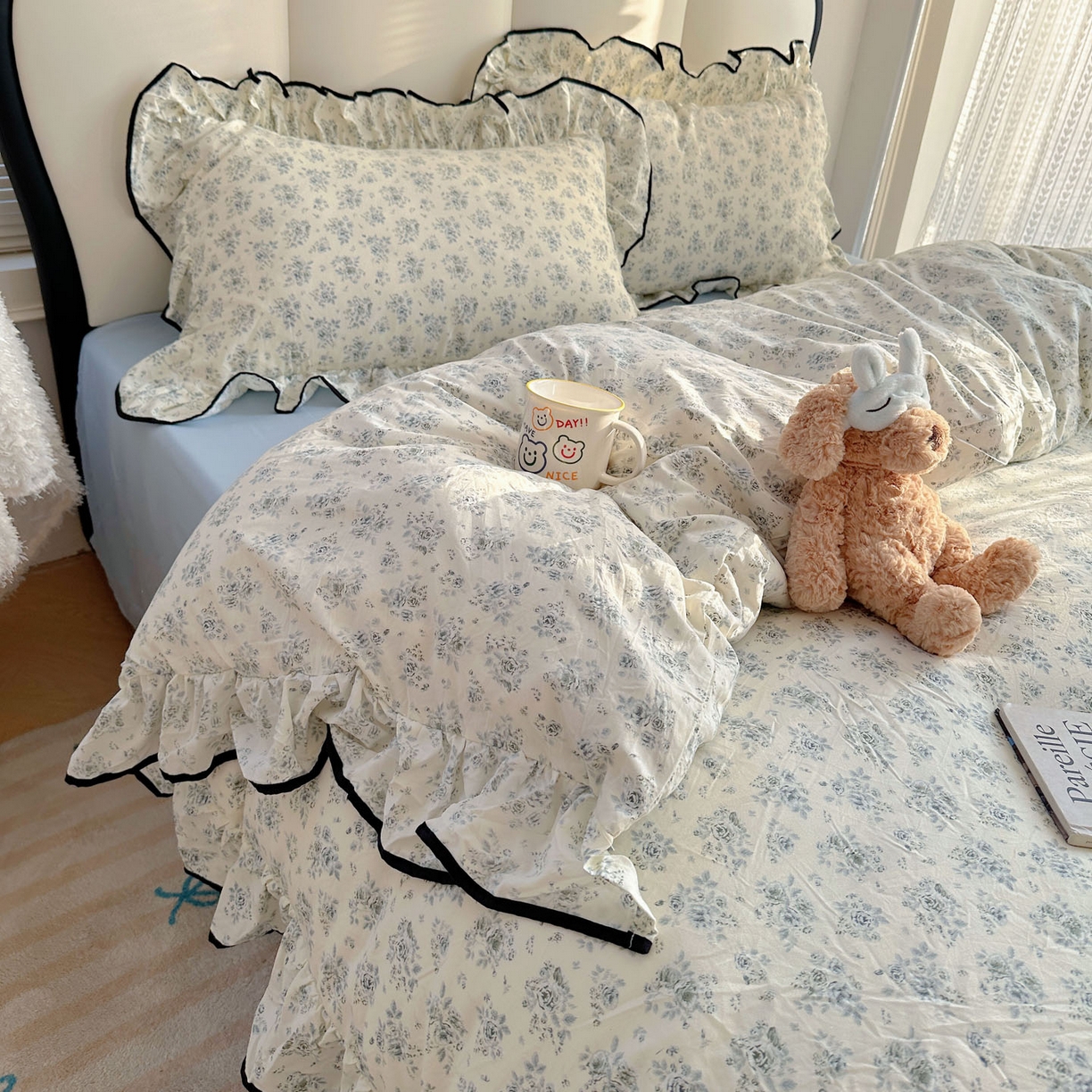 91家纺网 家纺一手货源 找家纺 韩巢家纺 2026新款水洗棉花边款四件套 春日与玫瑰【大花边款】