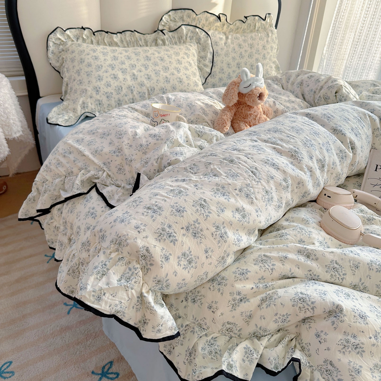 91家纺网 家纺一手货源 找家纺 韩巢家纺 2026新款水洗棉花边款四件套 春日与玫瑰【大花边款】