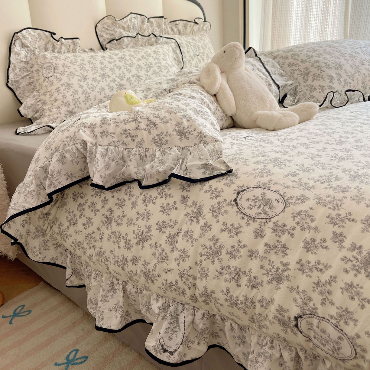 91家纺网 家纺一手货源 找家纺 韩巢家纺 2026新款水洗棉花边款四件套 花时宇间【大花边款】