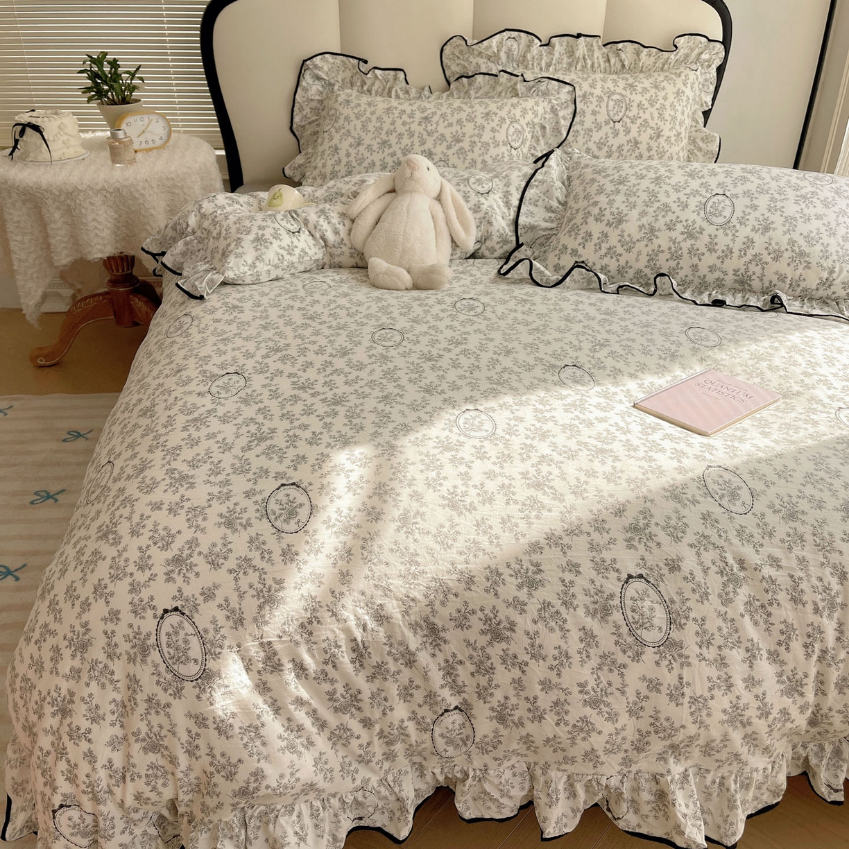 91家纺网 家纺一手货源 找家纺 韩巢家纺 2026新款水洗棉花边款四件套 花时宇间【大花边款】