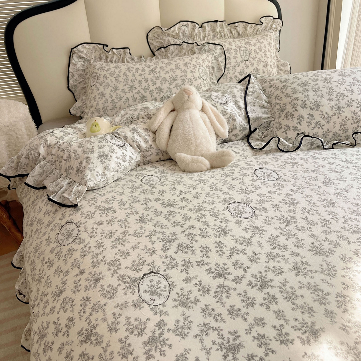 91家纺网 家纺一手货源 找家纺 韩巢家纺 2026新款水洗棉花边款四件套 花时宇间【大花边款】