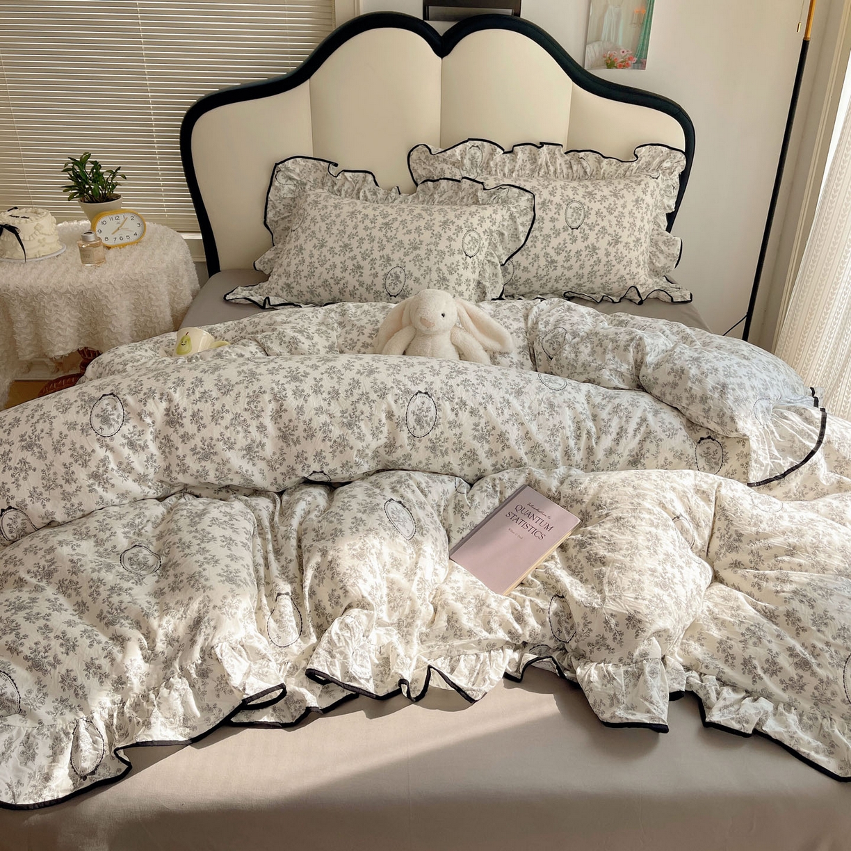 91家纺网 家纺一手货源 找家纺 韩巢家纺 2026新款水洗棉花边款四件套 花时宇间【大花边款】