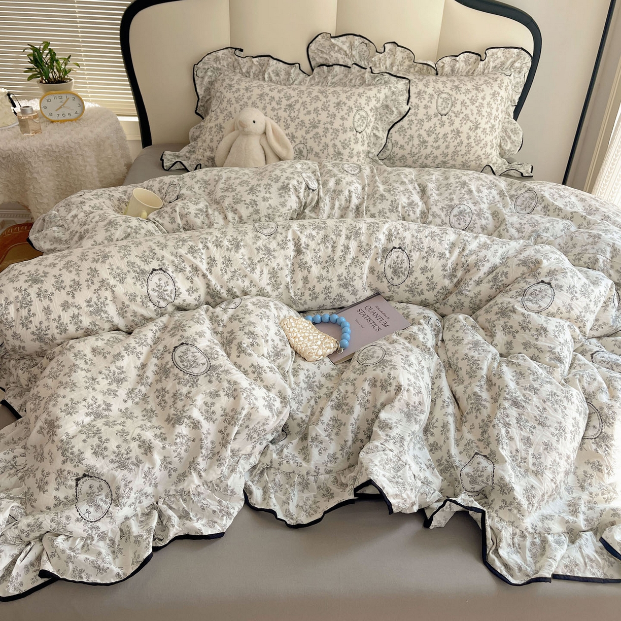 韩巢家纺 2026新款水洗棉花边款四件套 花时宇间【大花边款】