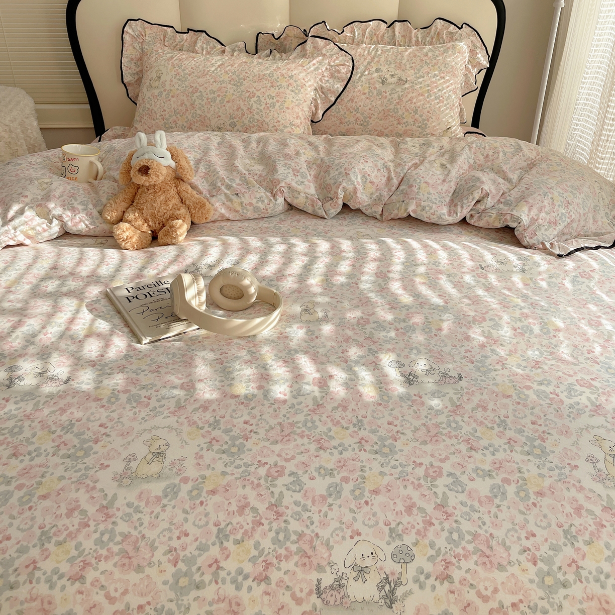 91家纺网 家纺一手货源 找家纺 韩巢家纺 2026新款水洗棉花边款四件套 幸运可爱兔【大花边款】