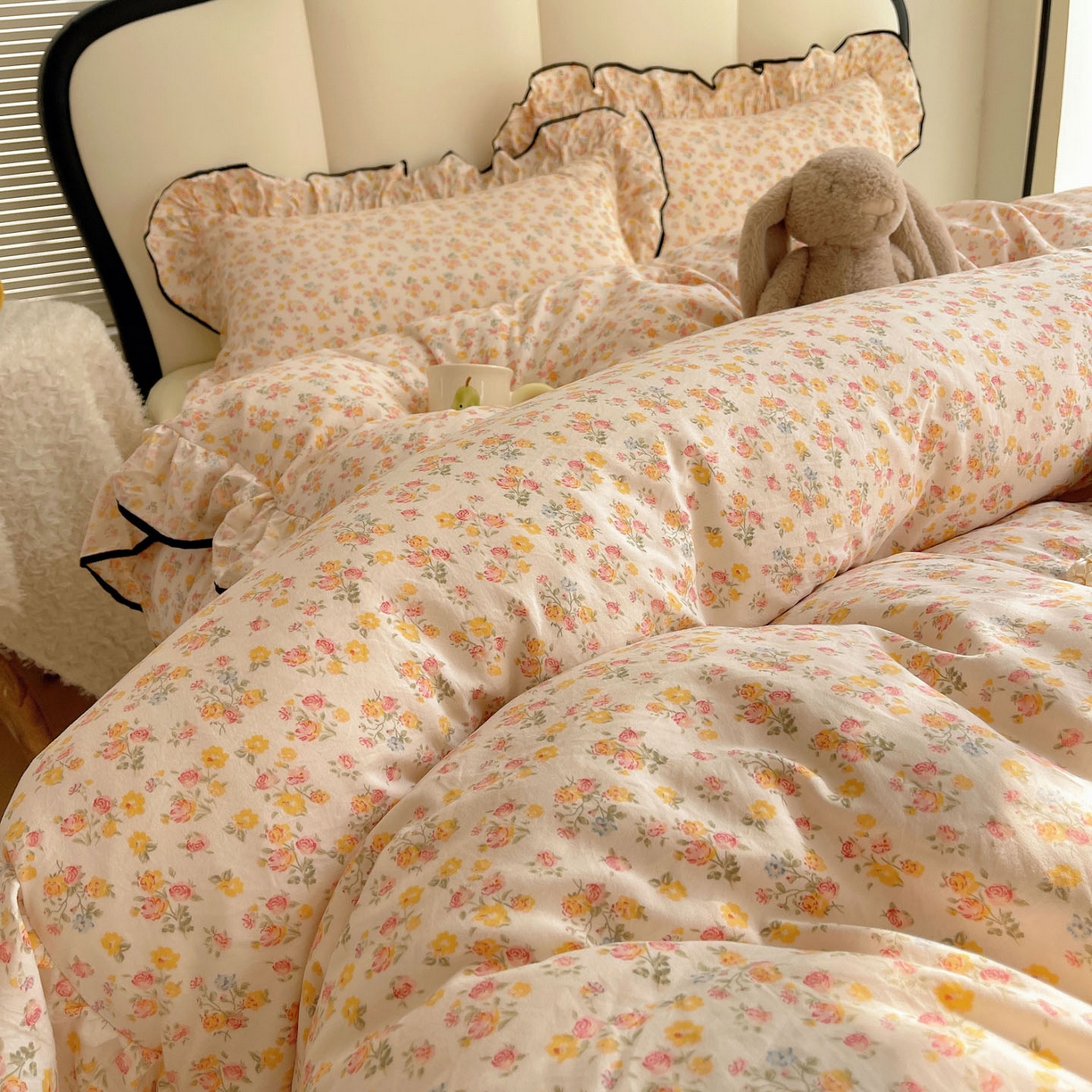 91家纺网 家纺一手货源 找家纺 韩巢家纺 2026新款水洗棉花边款四件套 久期诗朵-黄【大花边款】