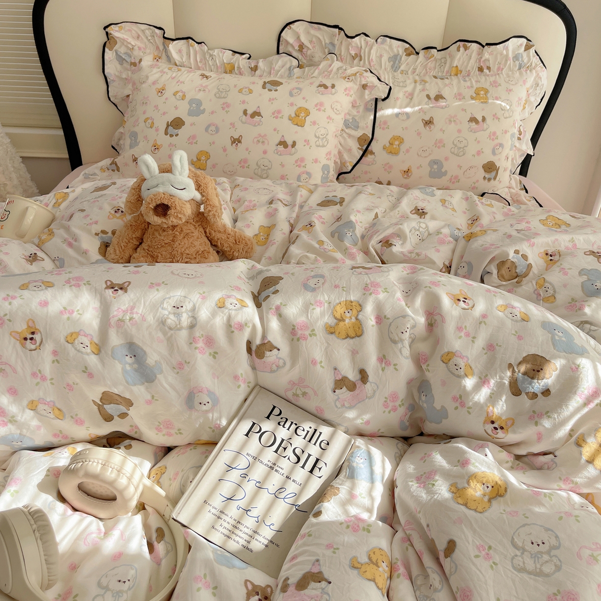 91家纺网 家纺一手货源 找家纺 韩巢家纺 2026新款水洗棉花边款四件套 灰蒙小狗【大花边款】