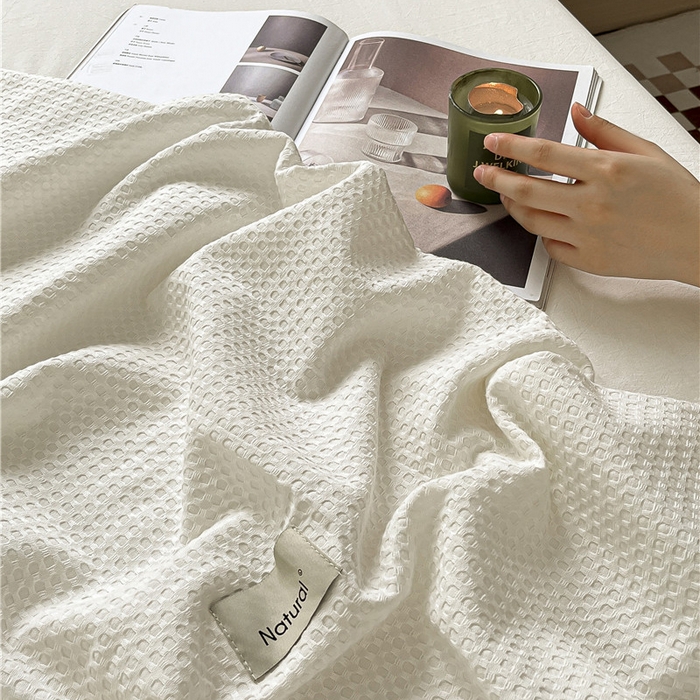 91家纺网 家纺一手货源 找家纺 琪格格纺织 2026新款纯棉色织肌理纹提花华夫格纯棉轻奢简约款四件套 华夫格-本白