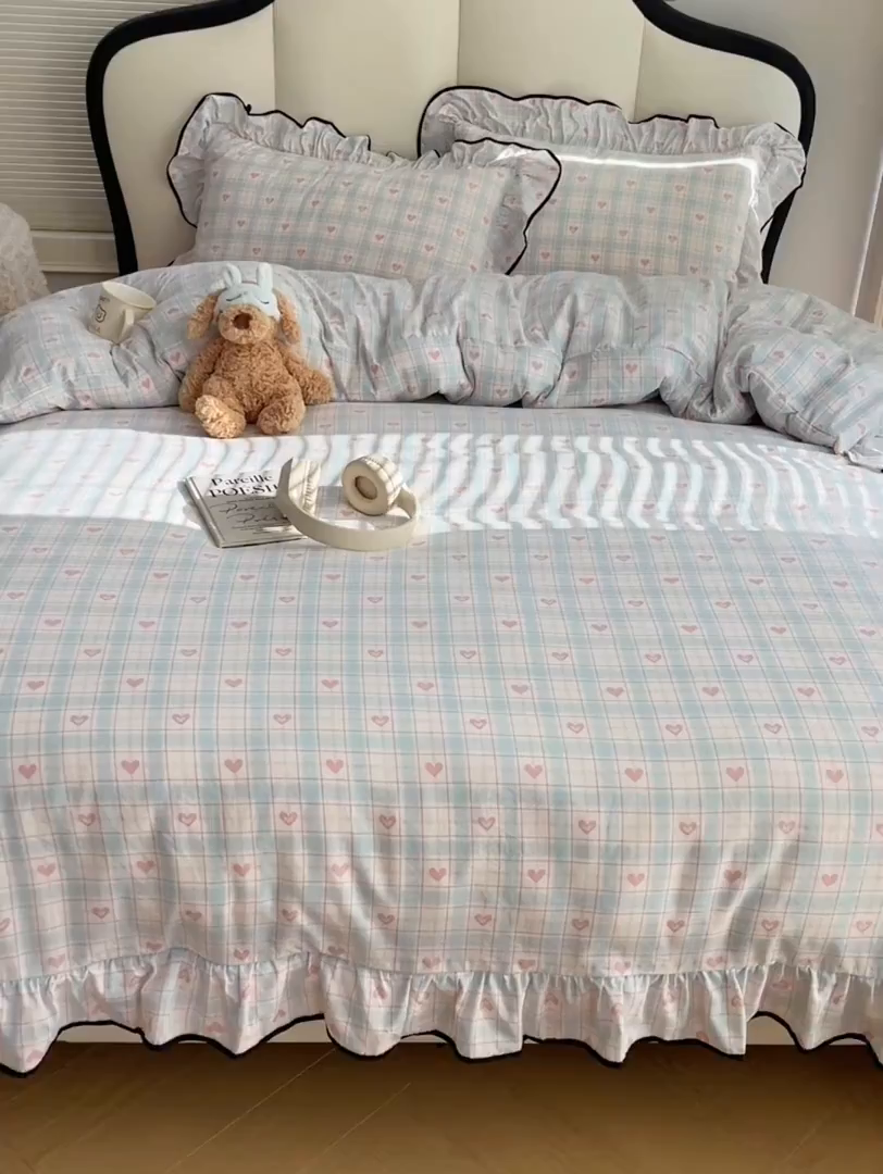 91家纺网 家纺一手货源 找家纺 韩巢家纺 2026新款水洗棉花边款四件套 温暖粉心【大花边款】