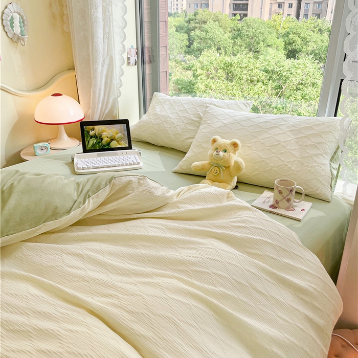 91家纺网 家纺一手货源 找家纺 琪格格纺织 2026新款纯棉色织肌理纹提花华夫格纯棉轻奢简约款四件套 泡泡纱米白奶绿