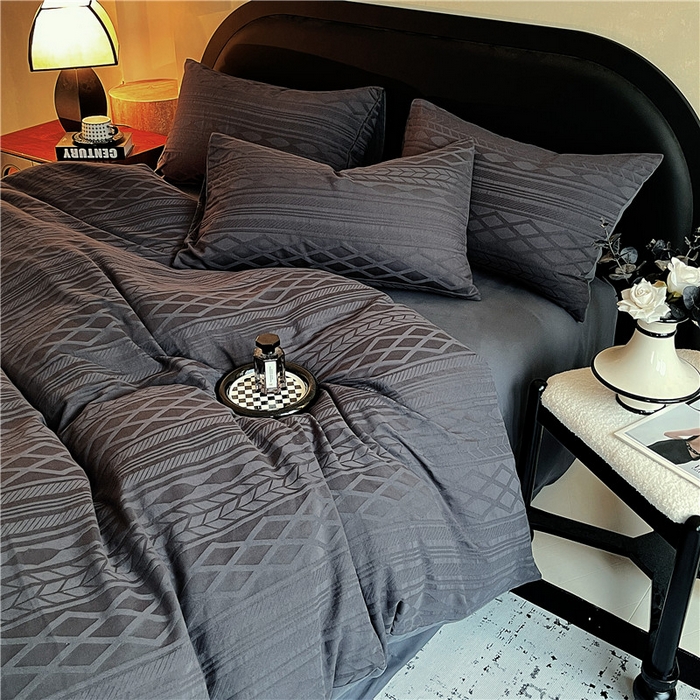 91家纺网 家纺一手货源 找家纺 琪格格纺织 2026新款纯棉色织肌理纹提花华夫格纯棉轻奢简约款四件套 圣托梵绅-乌木