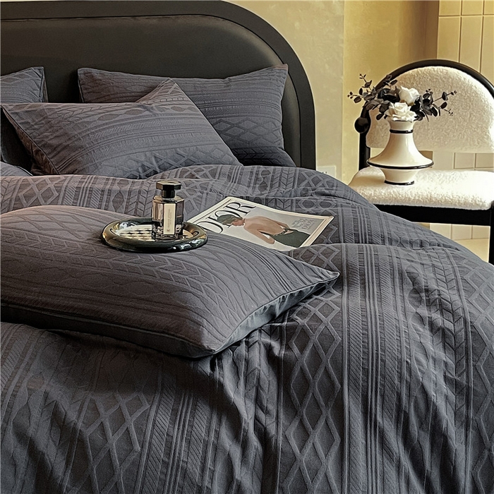 91家纺网 家纺一手货源 找家纺 琪格格纺织 2026新款纯棉色织肌理纹提花华夫格纯棉轻奢简约款四件套 圣托梵绅-乌木