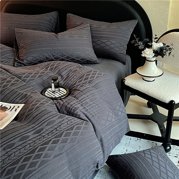 91家纺网 家纺一手货源 找家纺 琪格格纺织 2026新款纯棉色织肌理纹提花华夫格纯棉轻奢简约款四件套 圣托梵绅-乌木