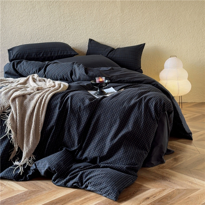 91家纺网 家纺一手货源 找家纺 琪格格纺织 2026新款纯棉色织肌理纹提花华夫格纯棉轻奢简约款四件套 时光里-高级蓝黑