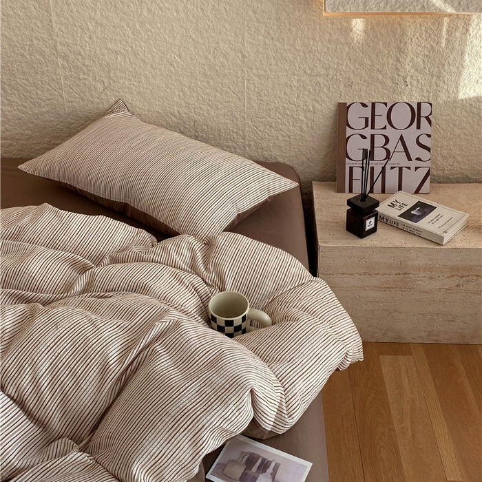 91家纺网 家纺一手货源 找家纺 琪格格纺织 2026新款纯棉色织肌理纹提花华夫格纯棉轻奢简约款四件套 A速写 提花棕条