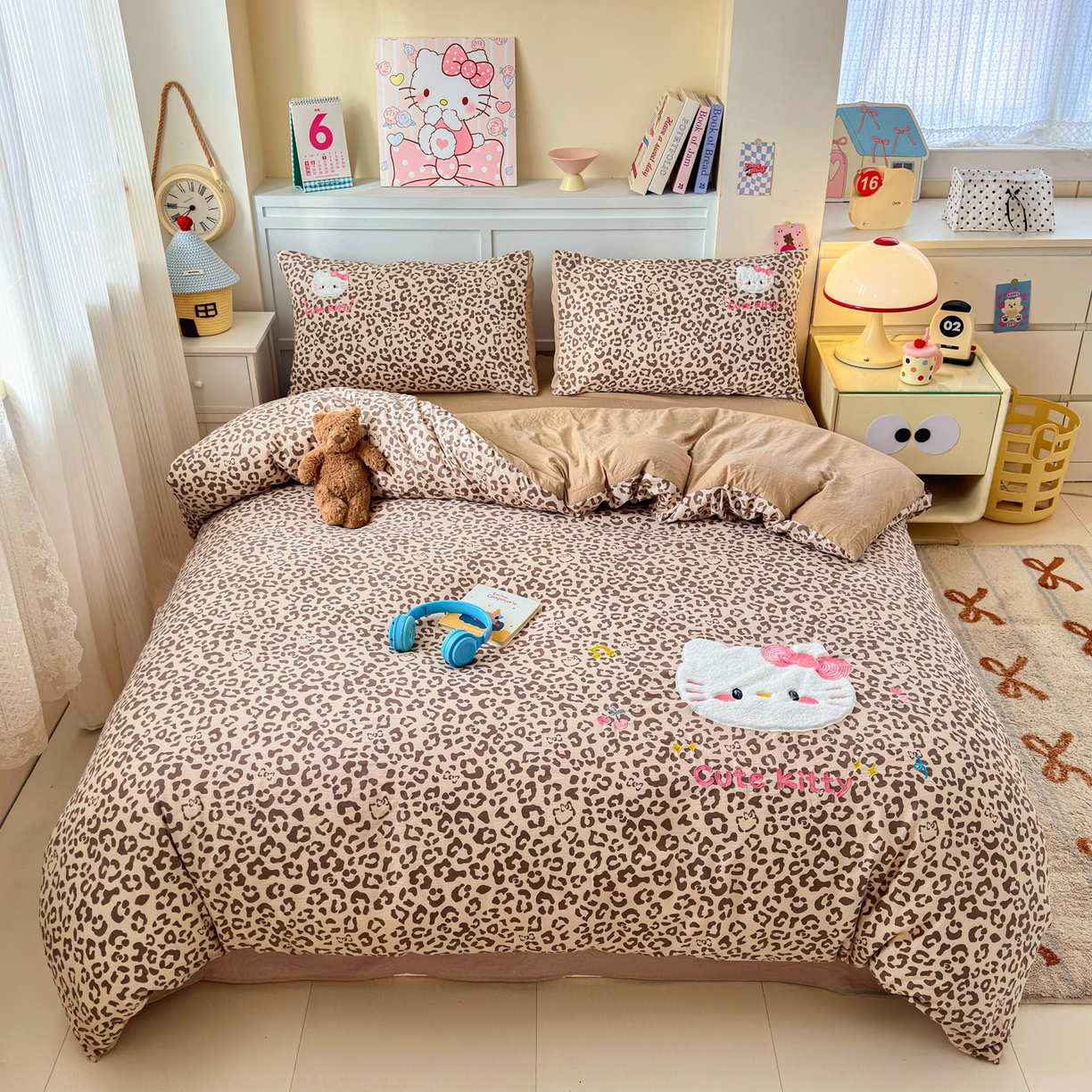 91家纺网 家纺一手货源 找家纺 橙意 2026新款云感双层纱贴布绣四件套-豹纹KT猫 豹纹KT猫-咖