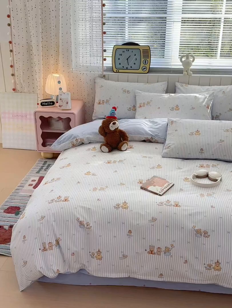 91家纺网 家纺一手货源 找家纺 清雅福 2026春夏新款INS小清新40支全棉13372四件套第二批 幸福小熊