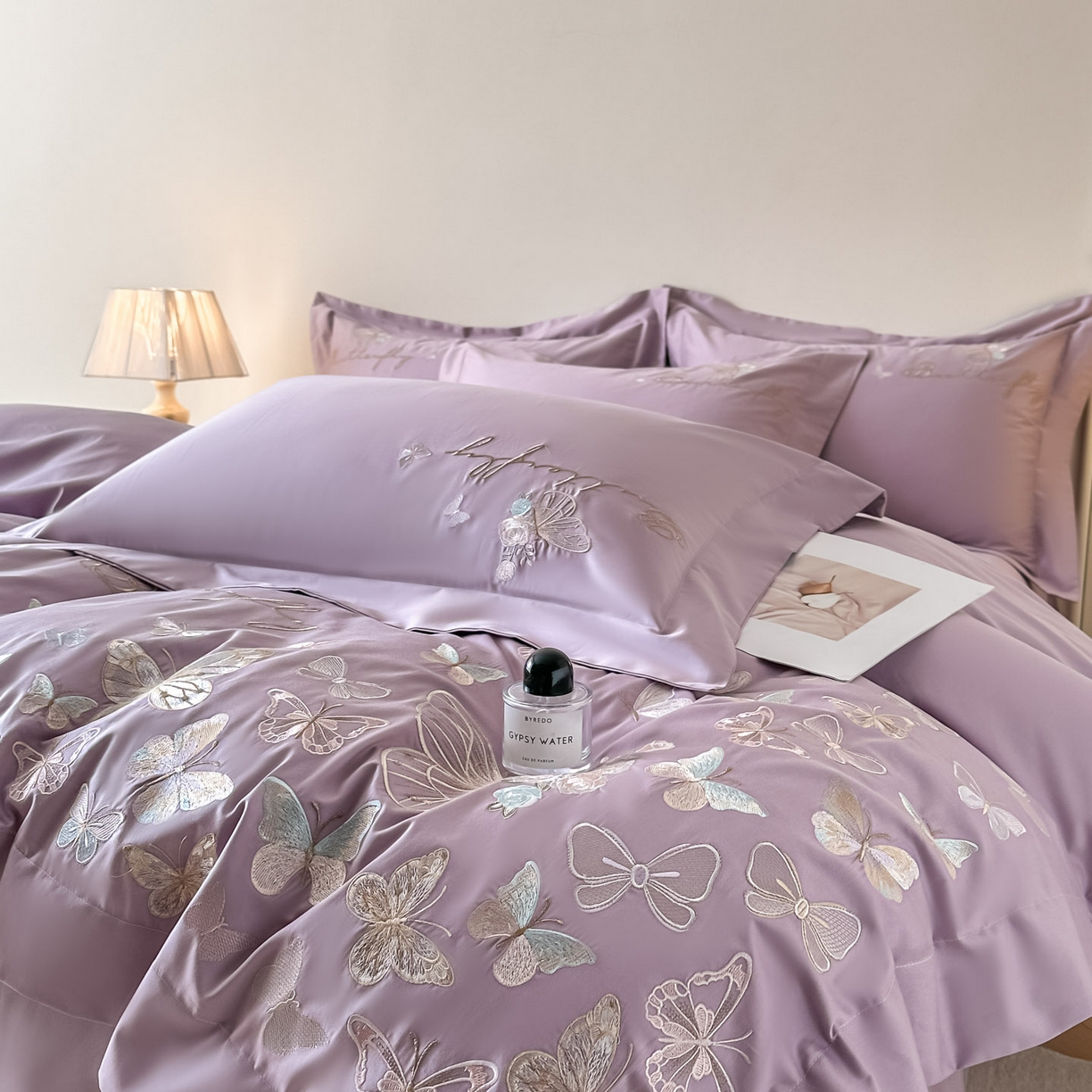 91家纺网 家纺一手货源 找家纺 金喜 2026新款柔软刺绣精梳棉四件套-梦蝶系列 梦蝶-香芋紫