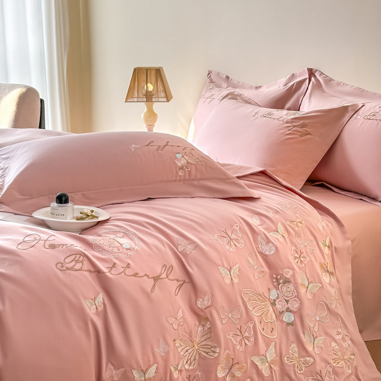 91家纺网 家纺一手货源 找家纺 金喜 2026新款柔软刺绣精梳棉四件套-梦蝶系列 梦蝶-浅豆沙