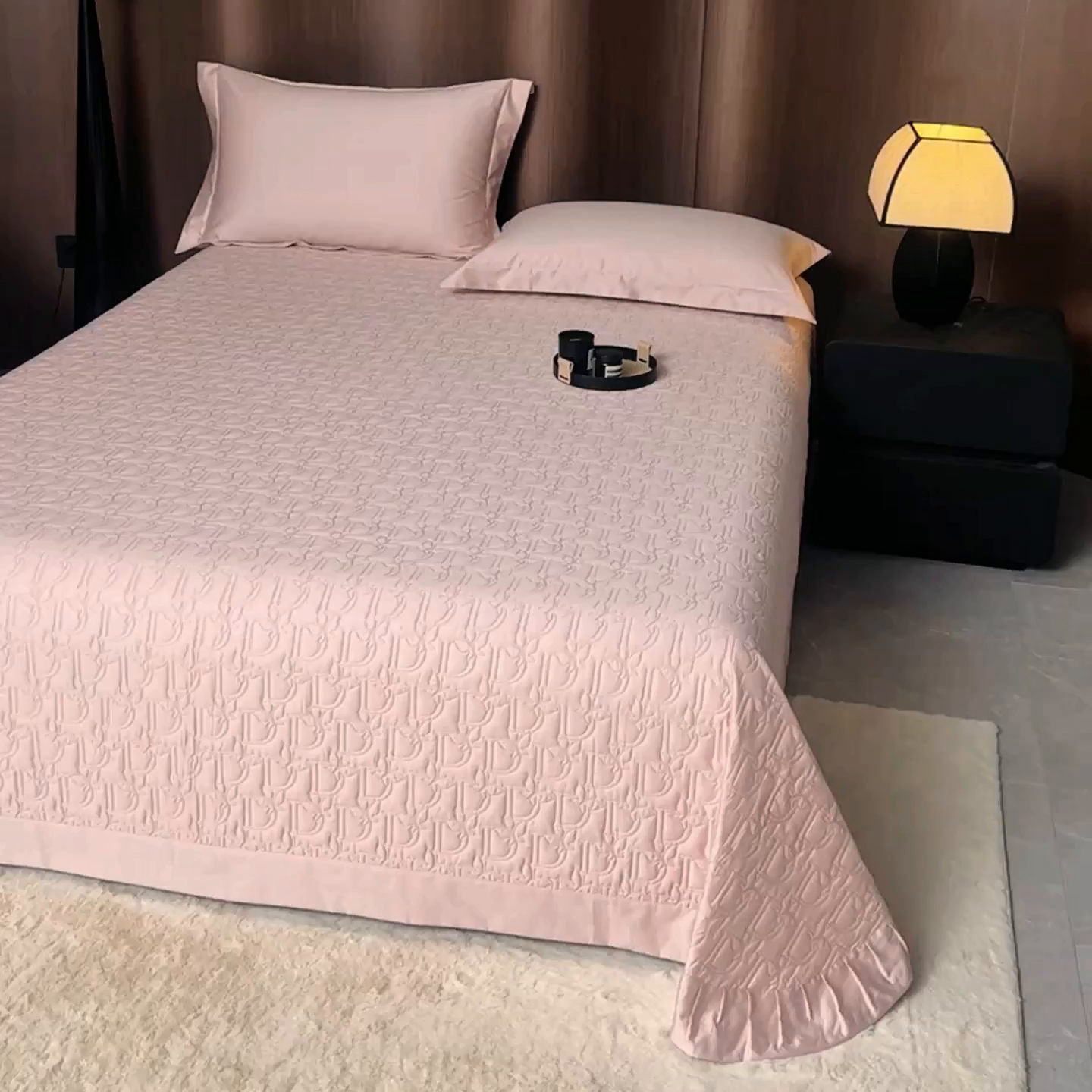 91家纺网 家纺一手货源 找家纺 （总）金喜 2025新款100支全棉蚕丝床盖-风格二