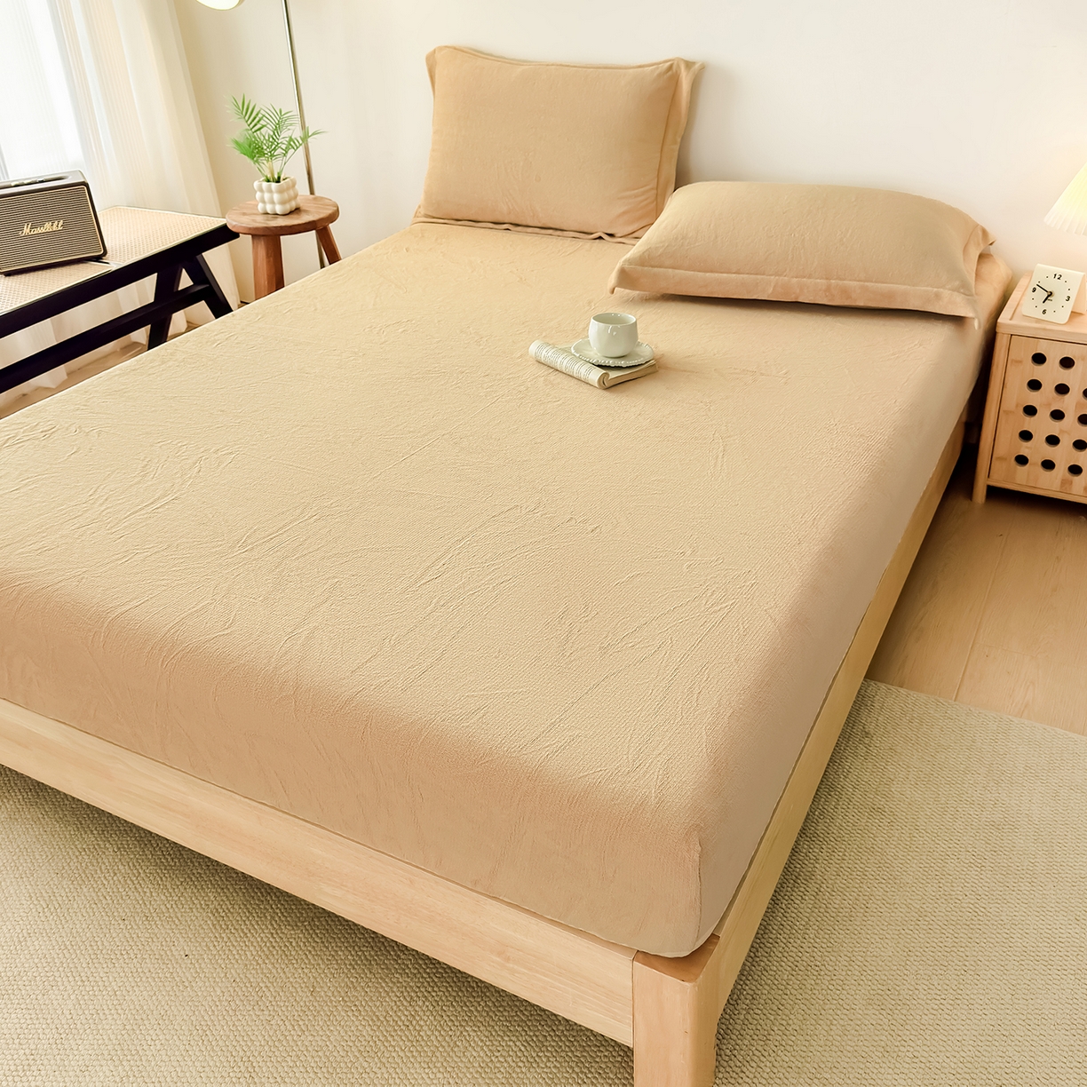 91家纺网 家纺一手货源 找家纺 （总）金喜 支持定制2025新款200G牛奶绒纯色床笠