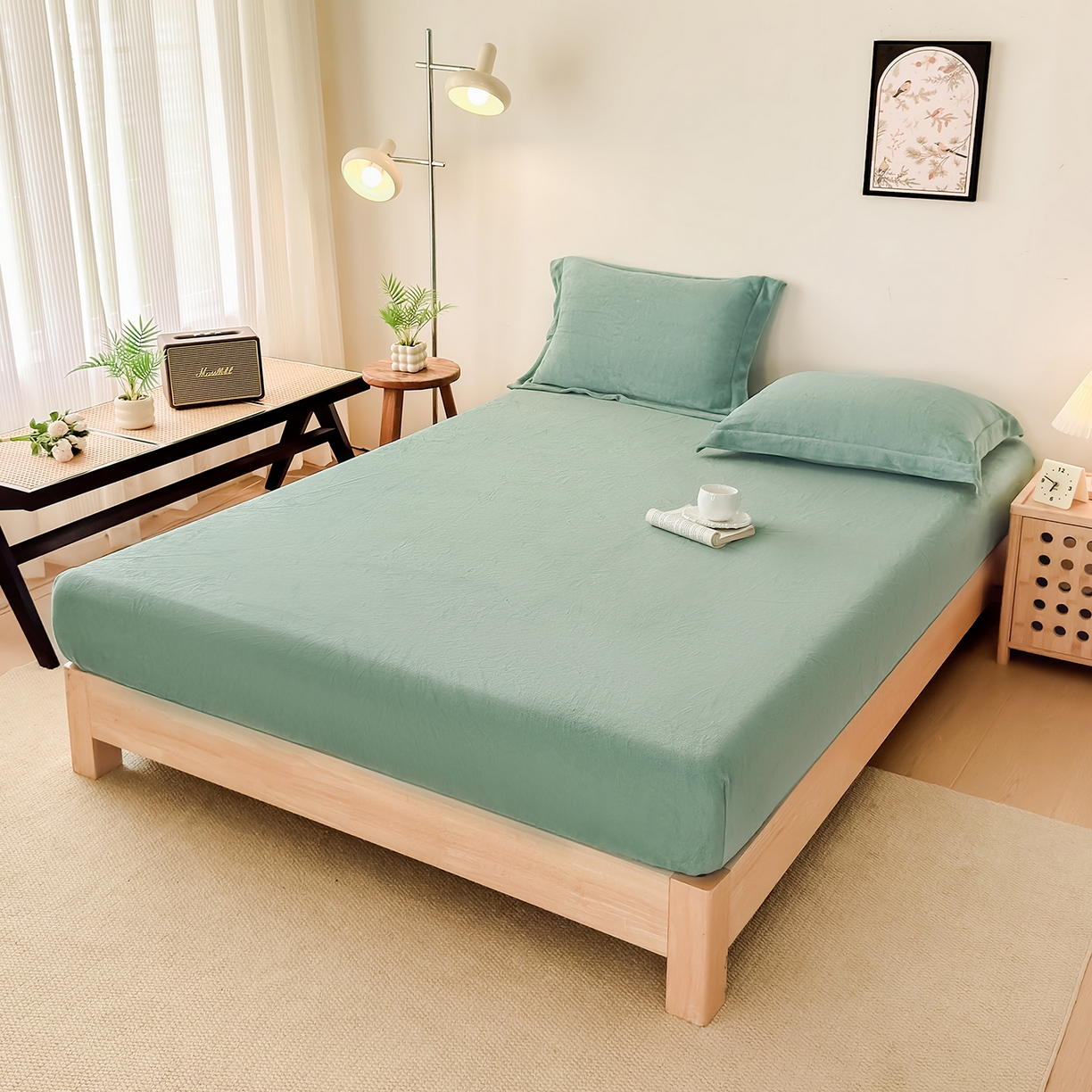 91家纺网 家纺一手货源 找家纺 金喜 支持定制2025新款200G牛奶绒纯色床笠 豆绿