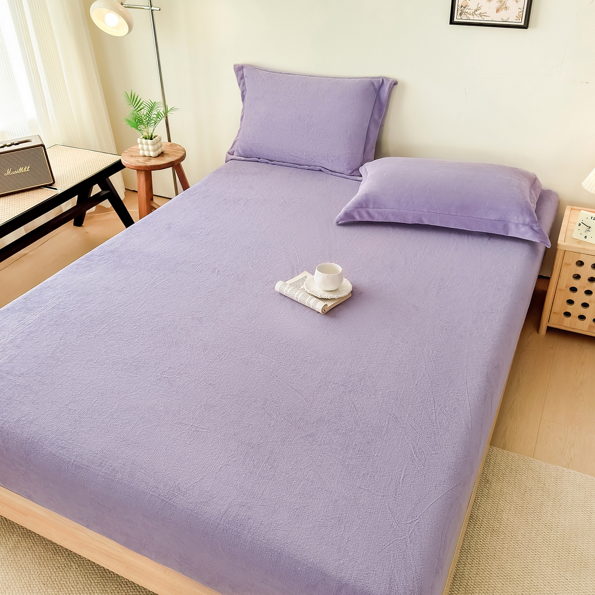 91家纺网 家纺一手货源 找家纺 金喜 支持定制2025新款200G牛奶绒纯色床笠 葡萄紫