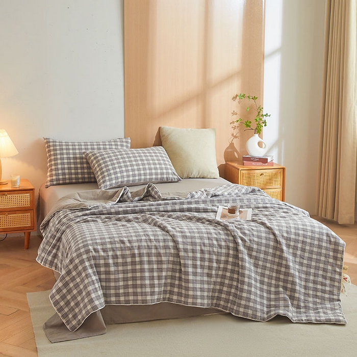 91家纺网 家纺一手货源 找家纺 金喜 2025新款全棉棉花被夏被四件套 澳白灰