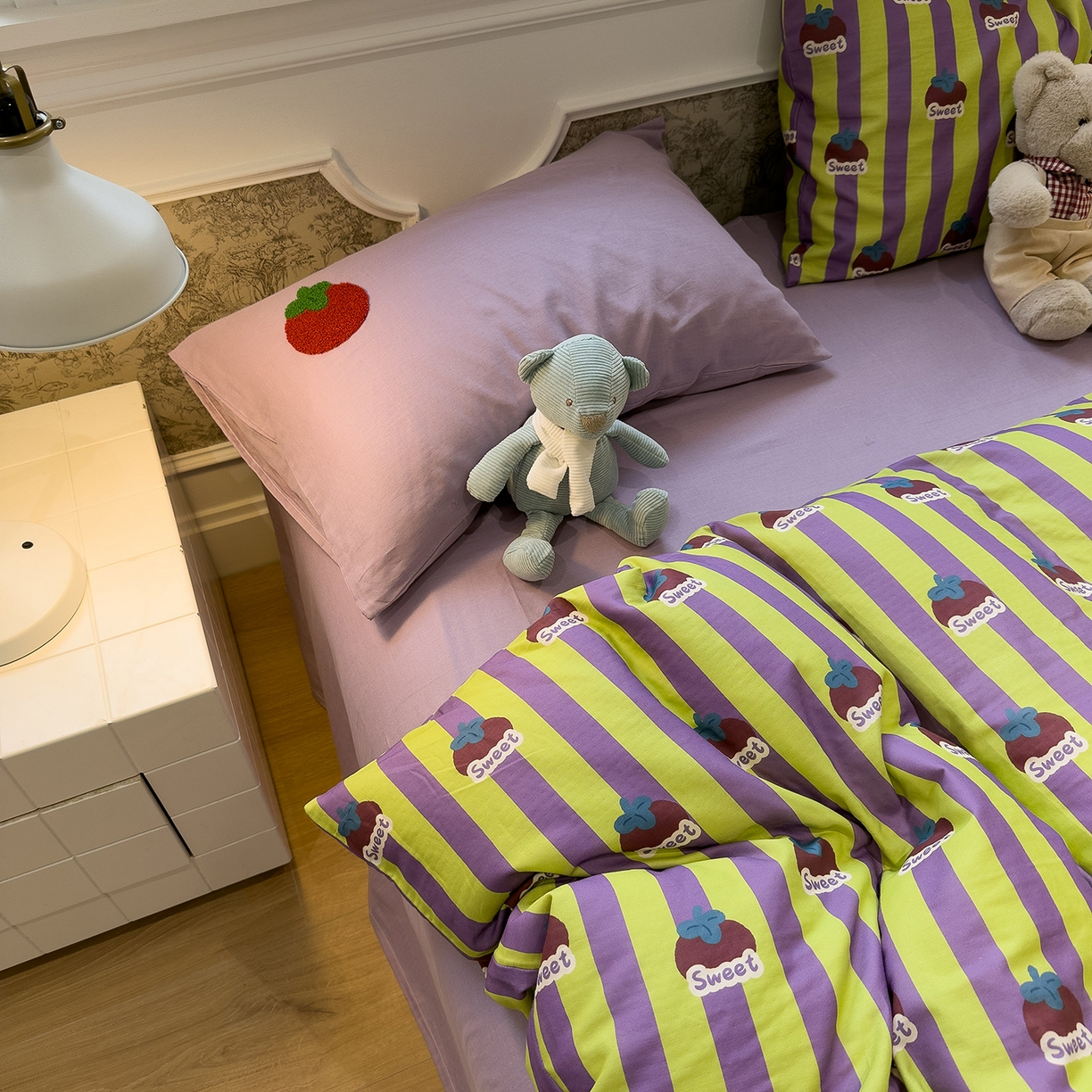 91家纺网 家纺一手货源 找家纺 （总）呗旺鹿 2026新款ins风全棉撞色双层纱毛巾绣甜柿子系列四件套