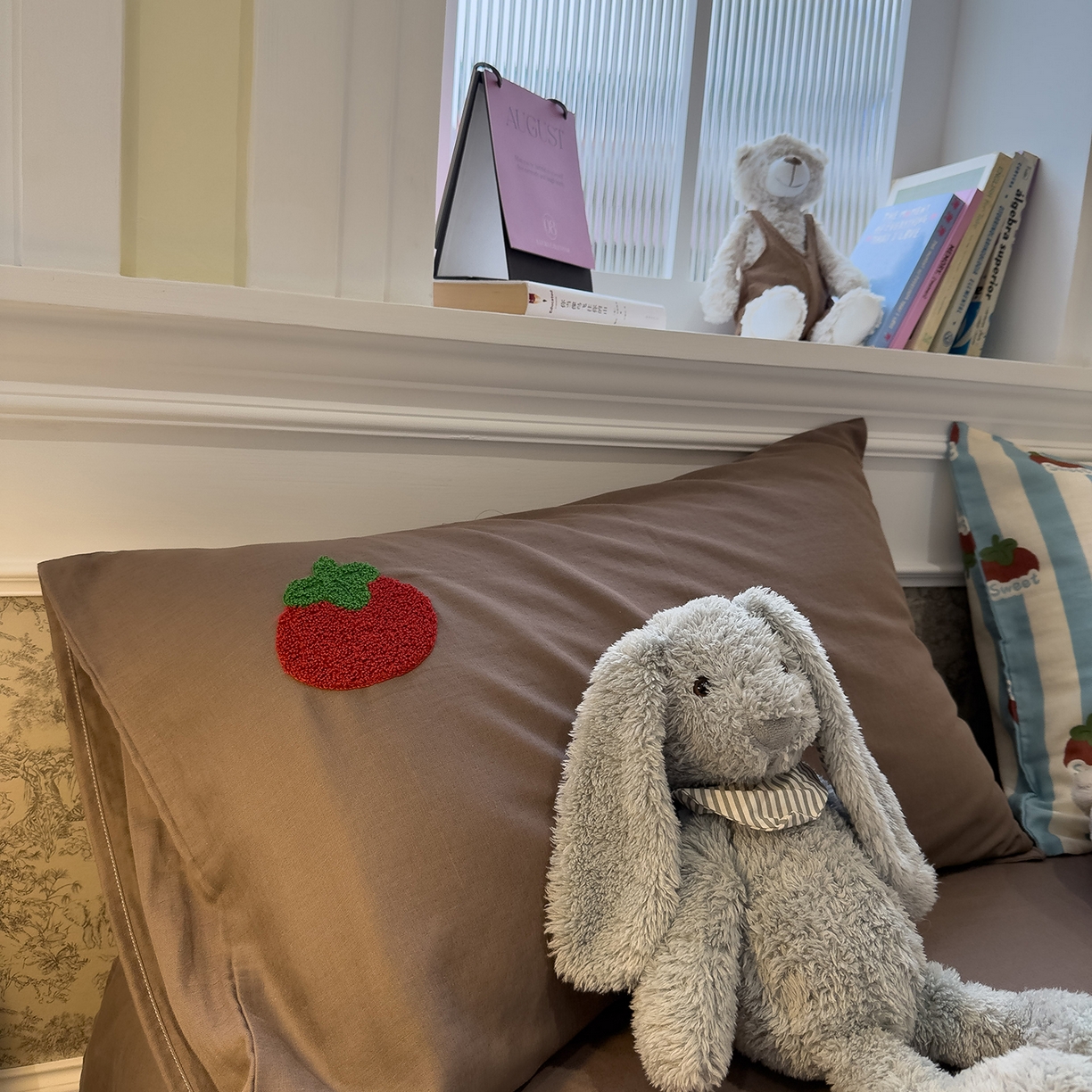 91家纺网 家纺一手货源 找家纺 呗旺鹿 2026新款ins风全棉撞色双层纱毛巾绣甜柿子系列四件套 甜柿蓝