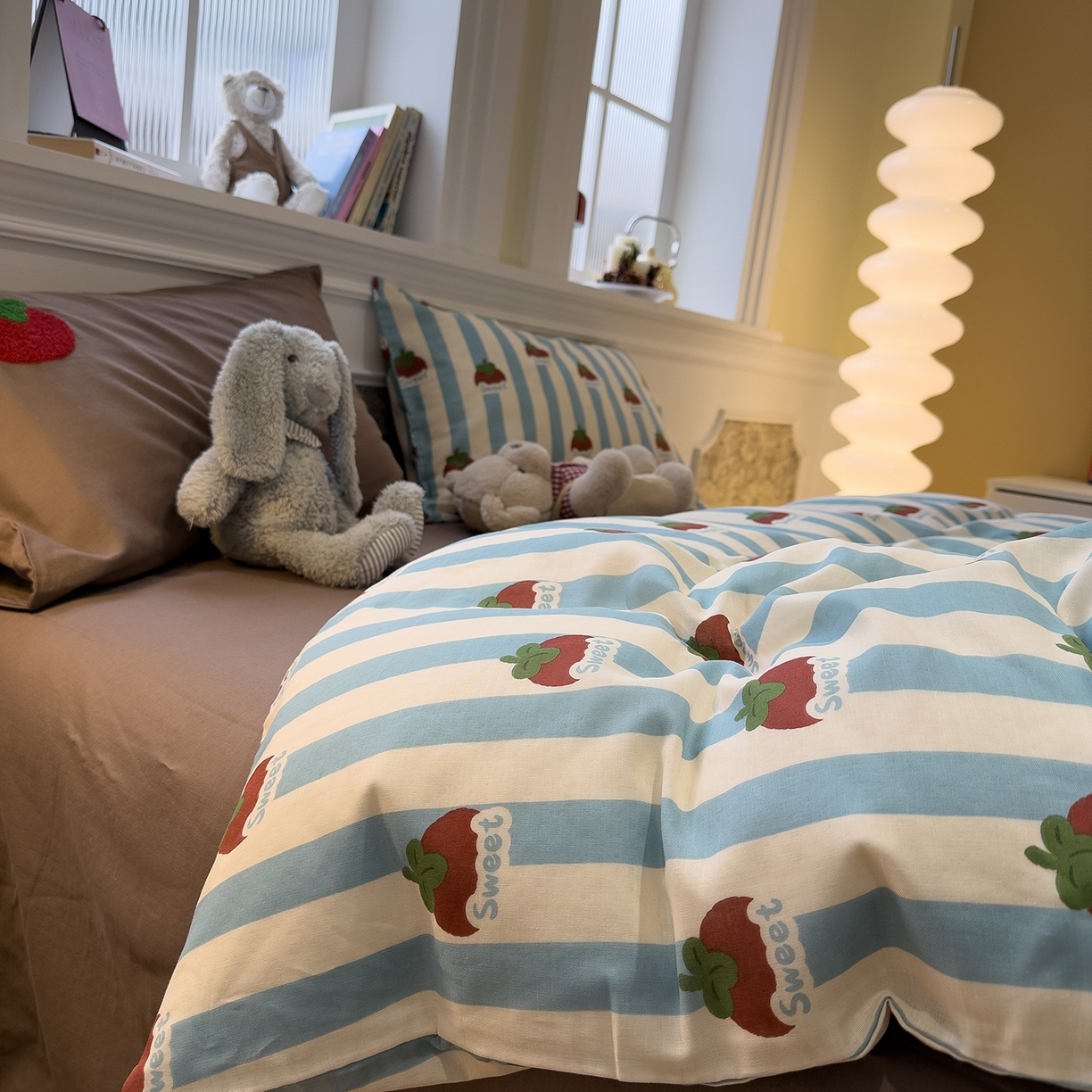 91家纺网 家纺一手货源 找家纺 呗旺鹿 2026新款ins风全棉撞色双层纱毛巾绣甜柿子系列四件套 甜柿蓝