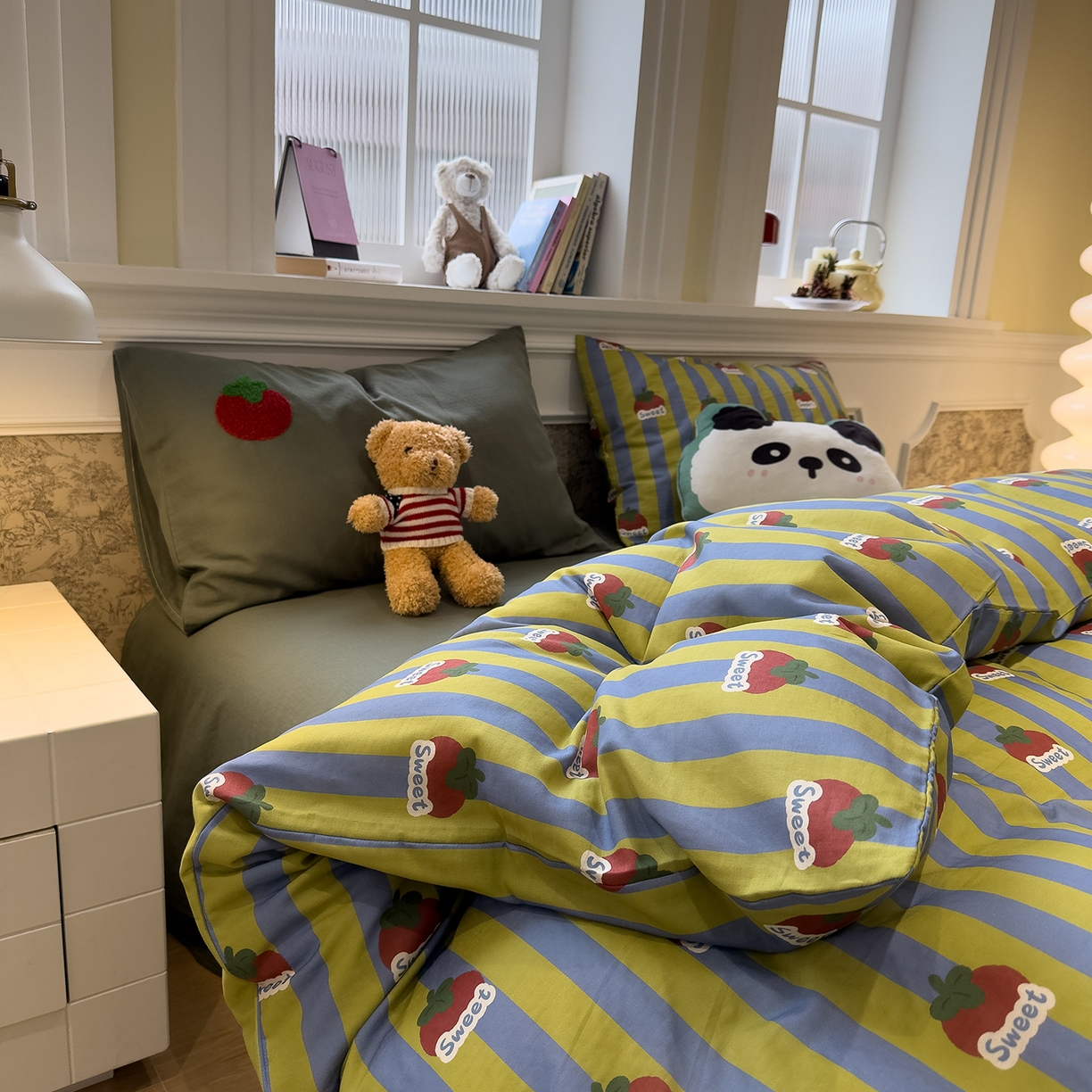 91家纺网 家纺一手货源 找家纺 呗旺鹿 2026新款ins风全棉撞色双层纱毛巾绣甜柿子系列四件套 甜柿绿