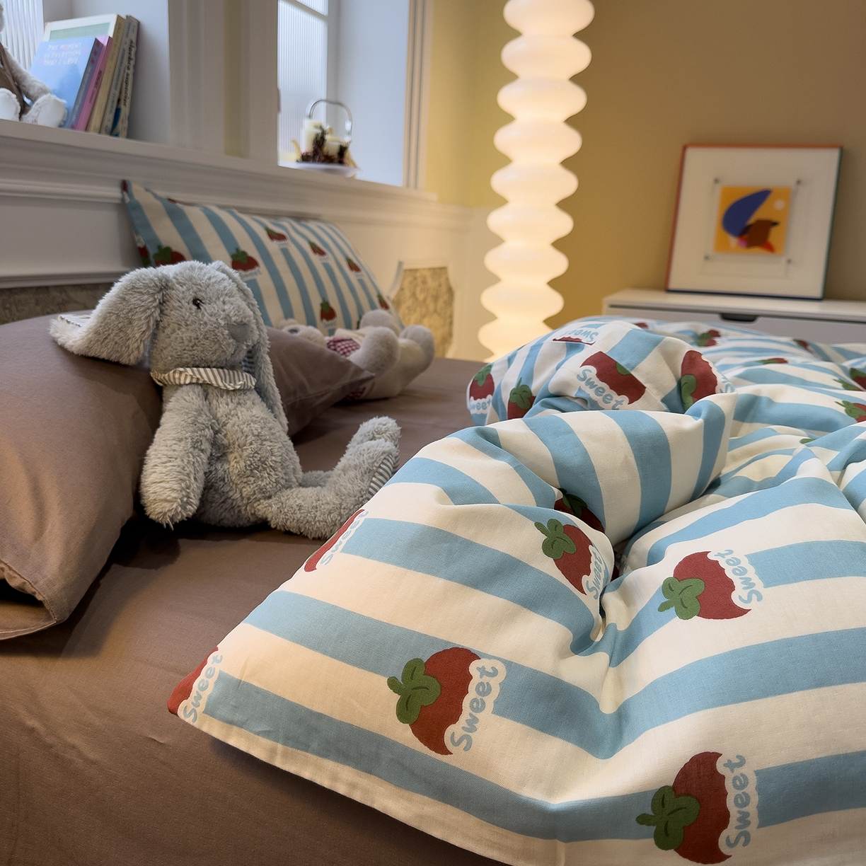 91家纺网 家纺一手货源 找家纺 呗旺鹿 2026新款ins风全棉撞色双层纱毛巾绣甜柿子系列四件套 甜柿蓝