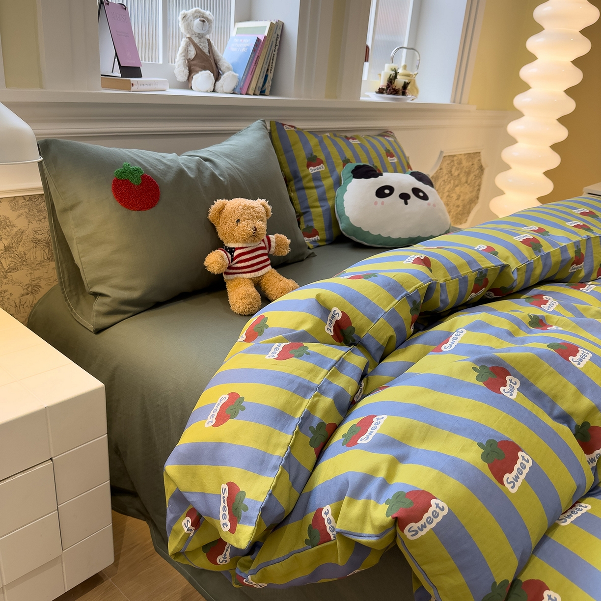 91家纺网 家纺一手货源 找家纺 呗旺鹿 2026新款ins风全棉撞色双层纱毛巾绣甜柿子系列四件套 甜柿绿