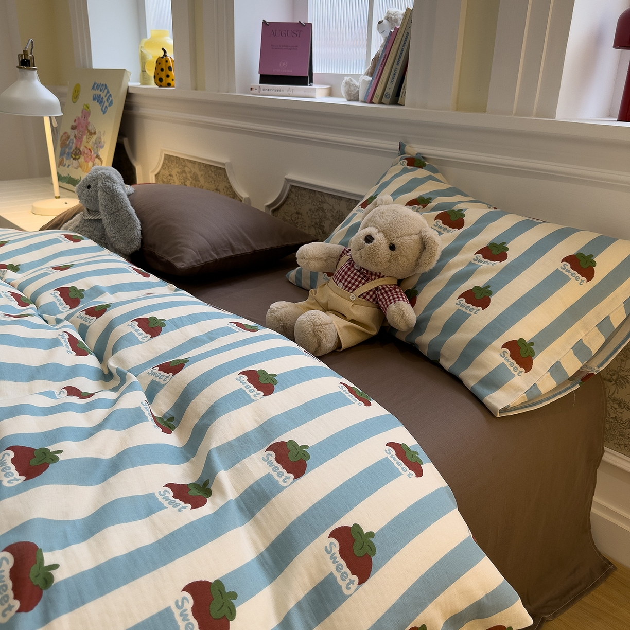 91家纺网 家纺一手货源 找家纺 呗旺鹿 2026新款ins风全棉撞色双层纱毛巾绣甜柿子系列四件套 甜柿蓝