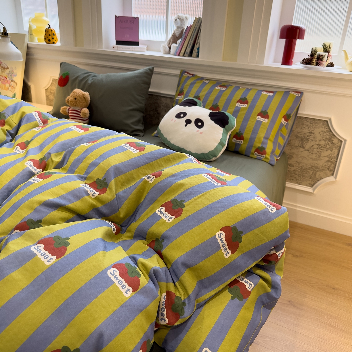 91家纺网 家纺一手货源 找家纺 呗旺鹿 2026新款ins风全棉撞色双层纱毛巾绣甜柿子系列四件套 甜柿绿