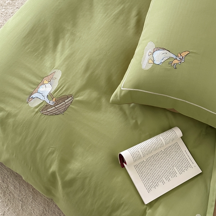 91家纺网 家纺一手货源 找家纺 （总）初拾 2023新款全棉大雁纹年轻系列四件套—沙滩鸭