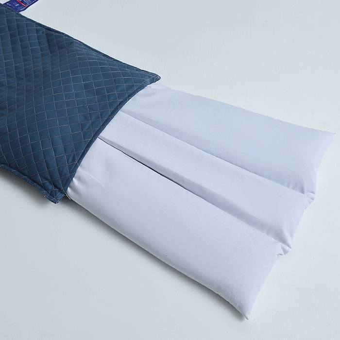 91家纺网 家纺一手货源 找家纺 糖果枕芯 2026新款全棉天然绗绣小方格全荞麦护颈枕保健枕枕头枕芯 荞麦小方格灰色