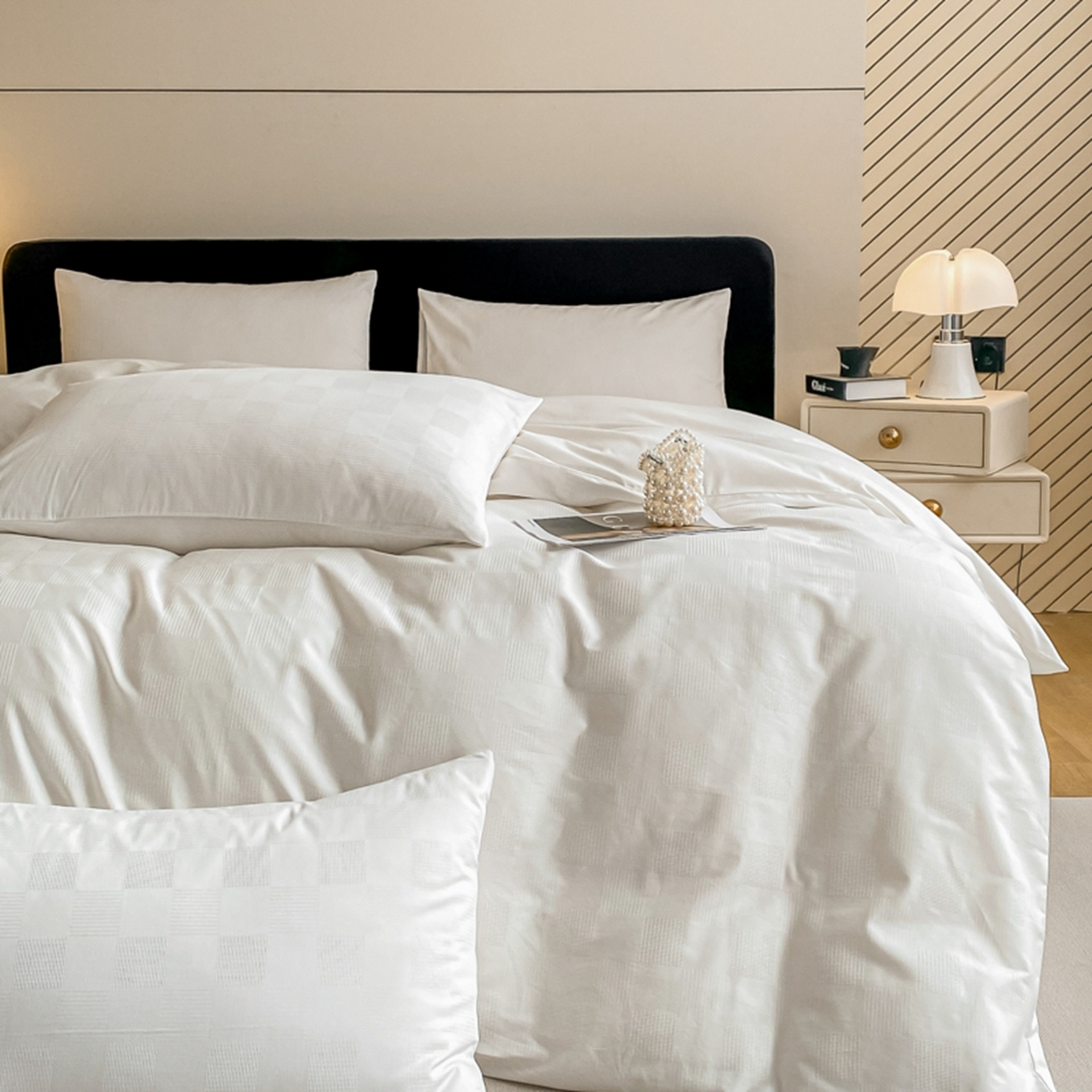 91家纺网 家纺一手货源 找家纺 （总）琪格格纺织 2026新款轻奢长绒棉纯棉高级感提花方格酒店名宿居家四件套